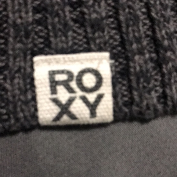 3/$30 Hooded cardigan - Picture 7 of 7